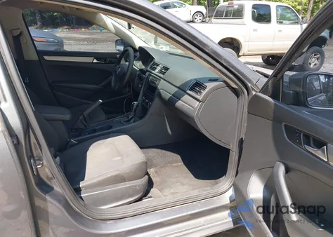 2014 Volkswagen Passat 2.5L S from USA, damaged, VIN 1VWAP7A37EC018693